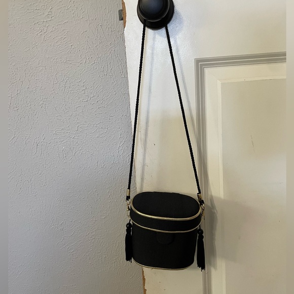 Sergio Rossi black shoulder bag with tassels - Picture 3 of 3